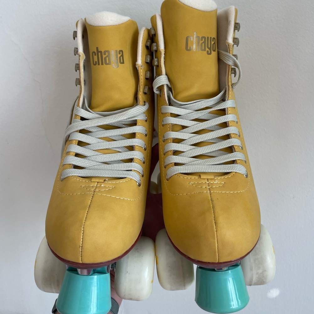 Chaya Melrose deluxe amber roller skates